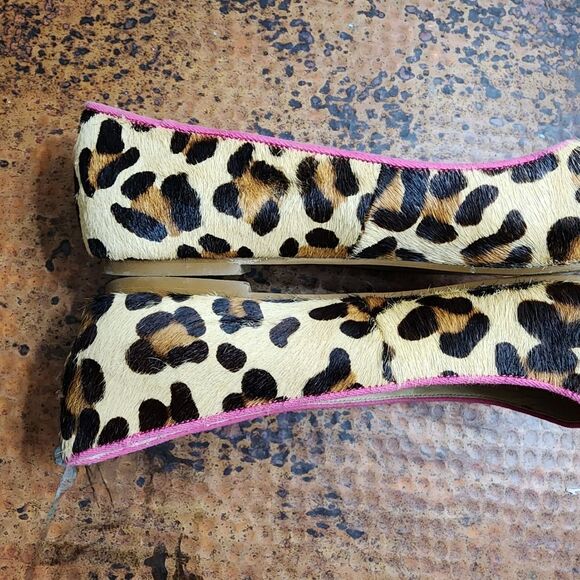johnnie B by Boden Sz. 39(8) Calf Hair Pointed Toe Flats - Picture 9 of 14